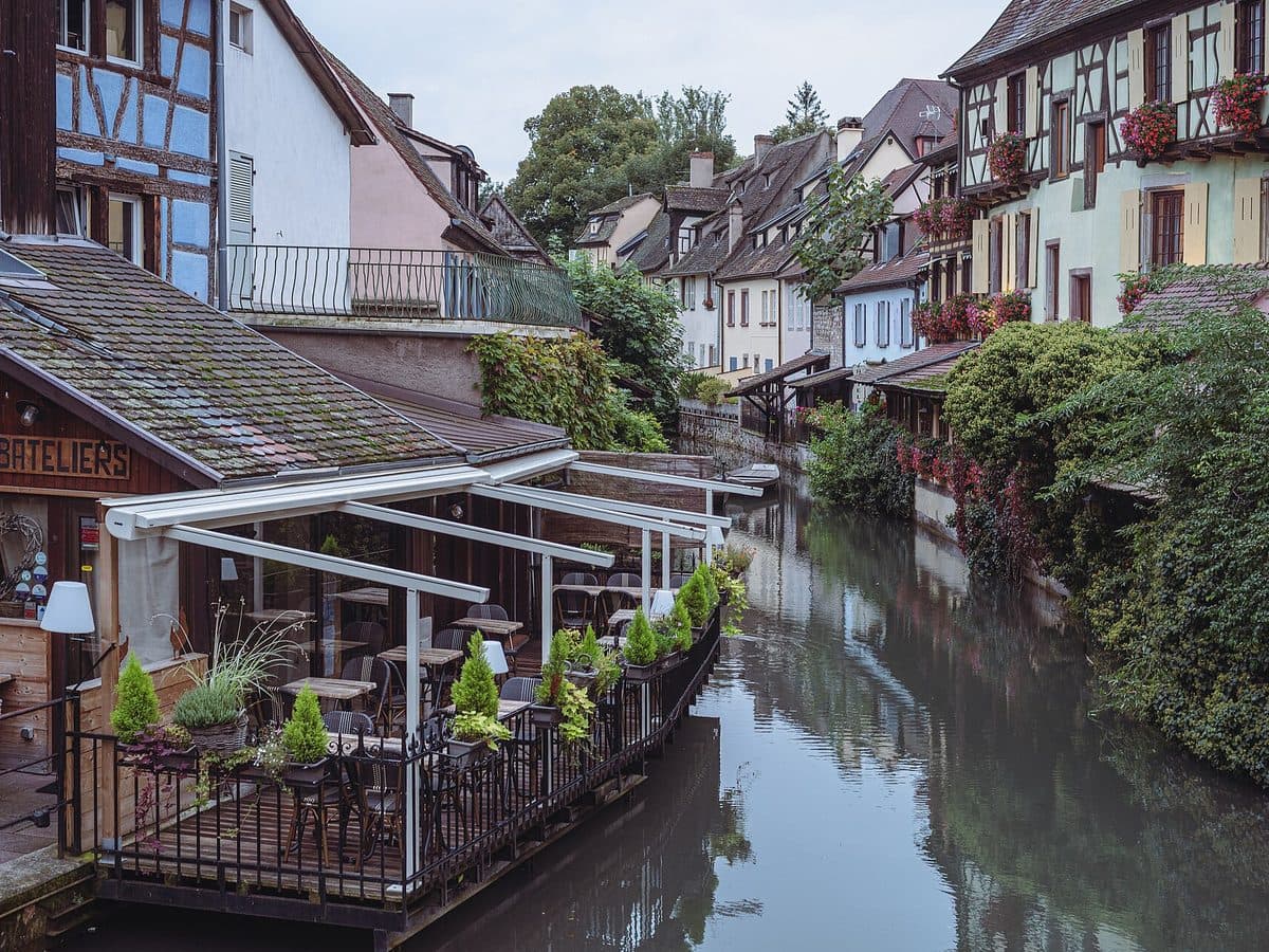 Die Perlen des Elsass: Colmar & Riquewihr – Elsässische Bilderbuchdörfer