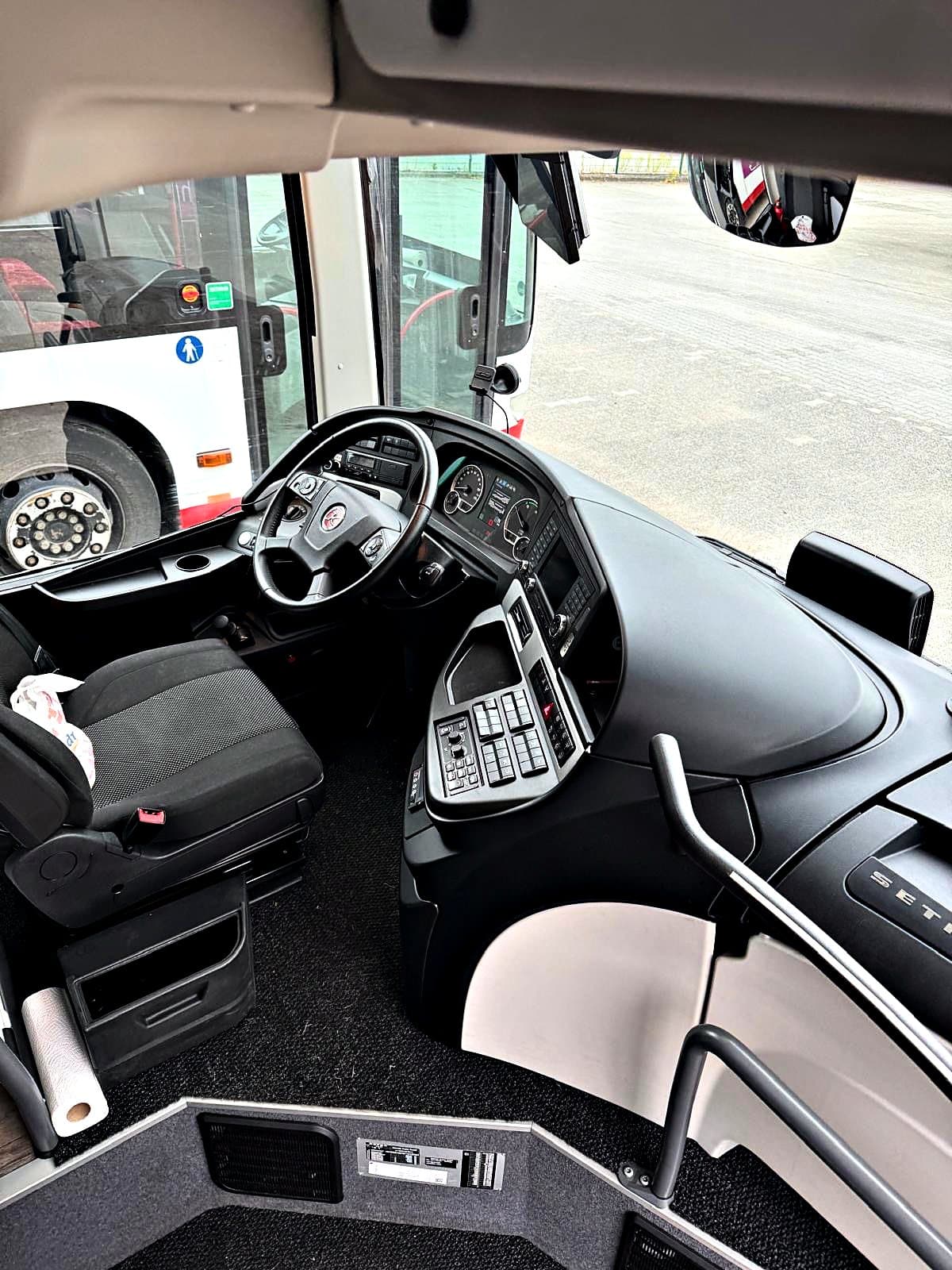 Fahrerarbeitsplatz – Interieur, Setra