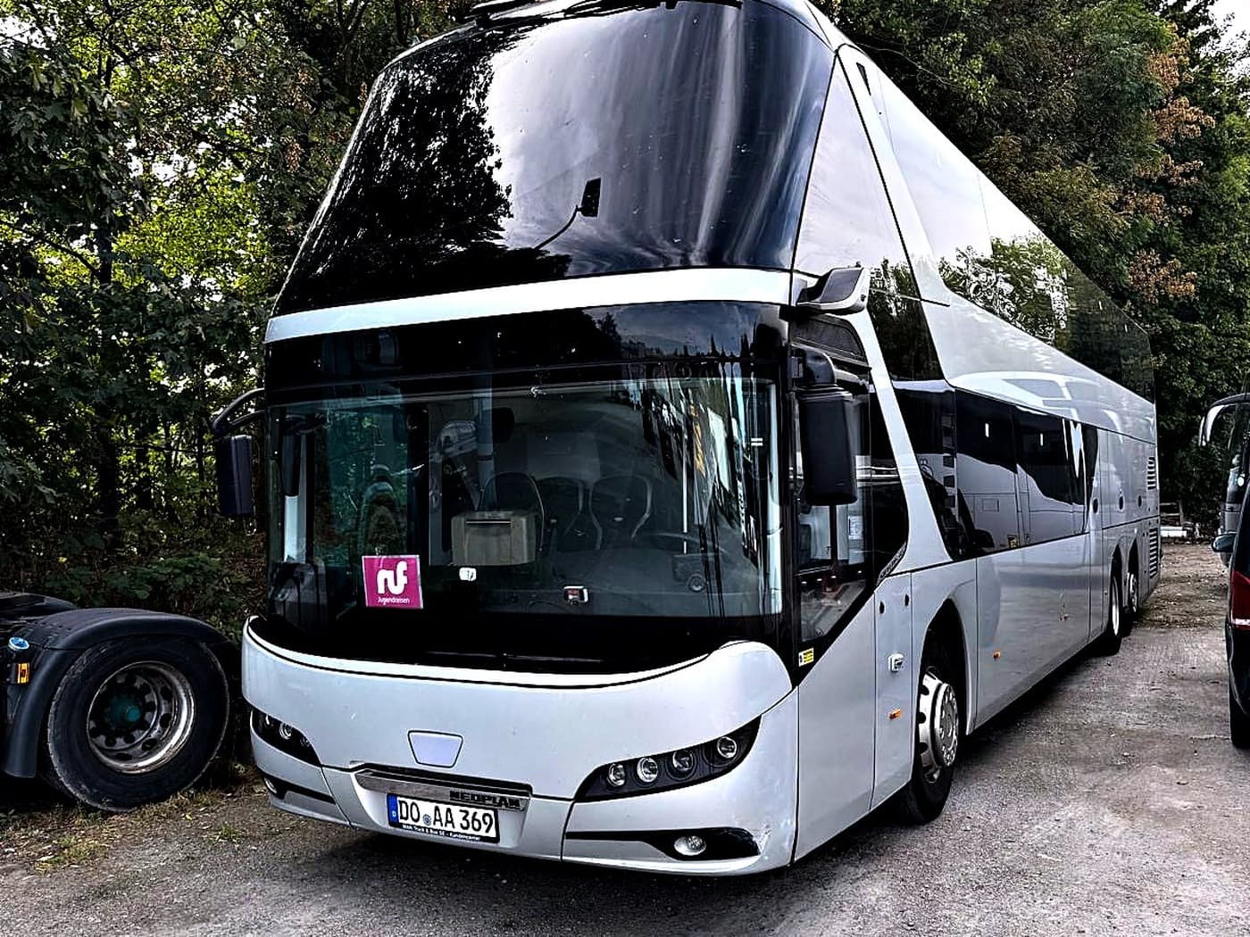 Doppeldecker für internationale Gruppenreisen